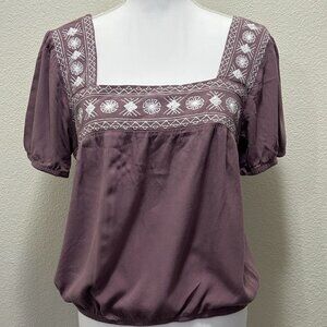 MUDD pullover top with square neckline, purple with white embroidered flowers, L